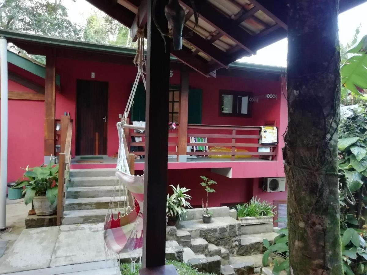 Villa Felix Suites E Chales أوباتوبا المظهر الخارجي الصورة