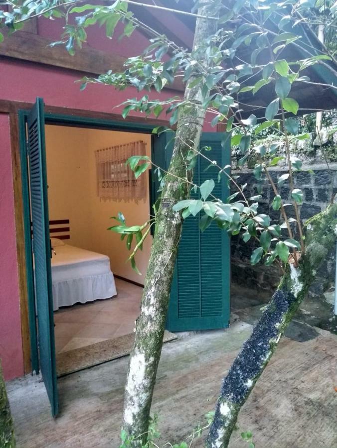 Villa Felix Suites E Chales أوباتوبا المظهر الخارجي الصورة